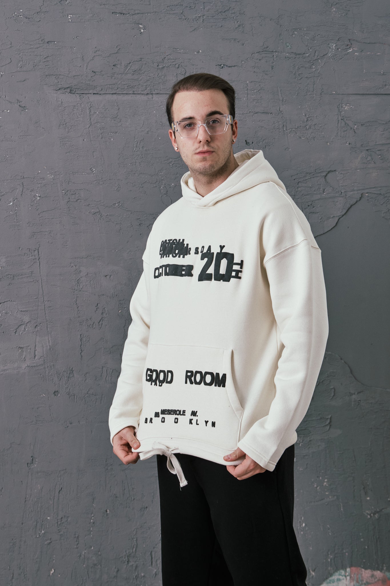 Urban Style Ekru Oversize Hoodie - H111